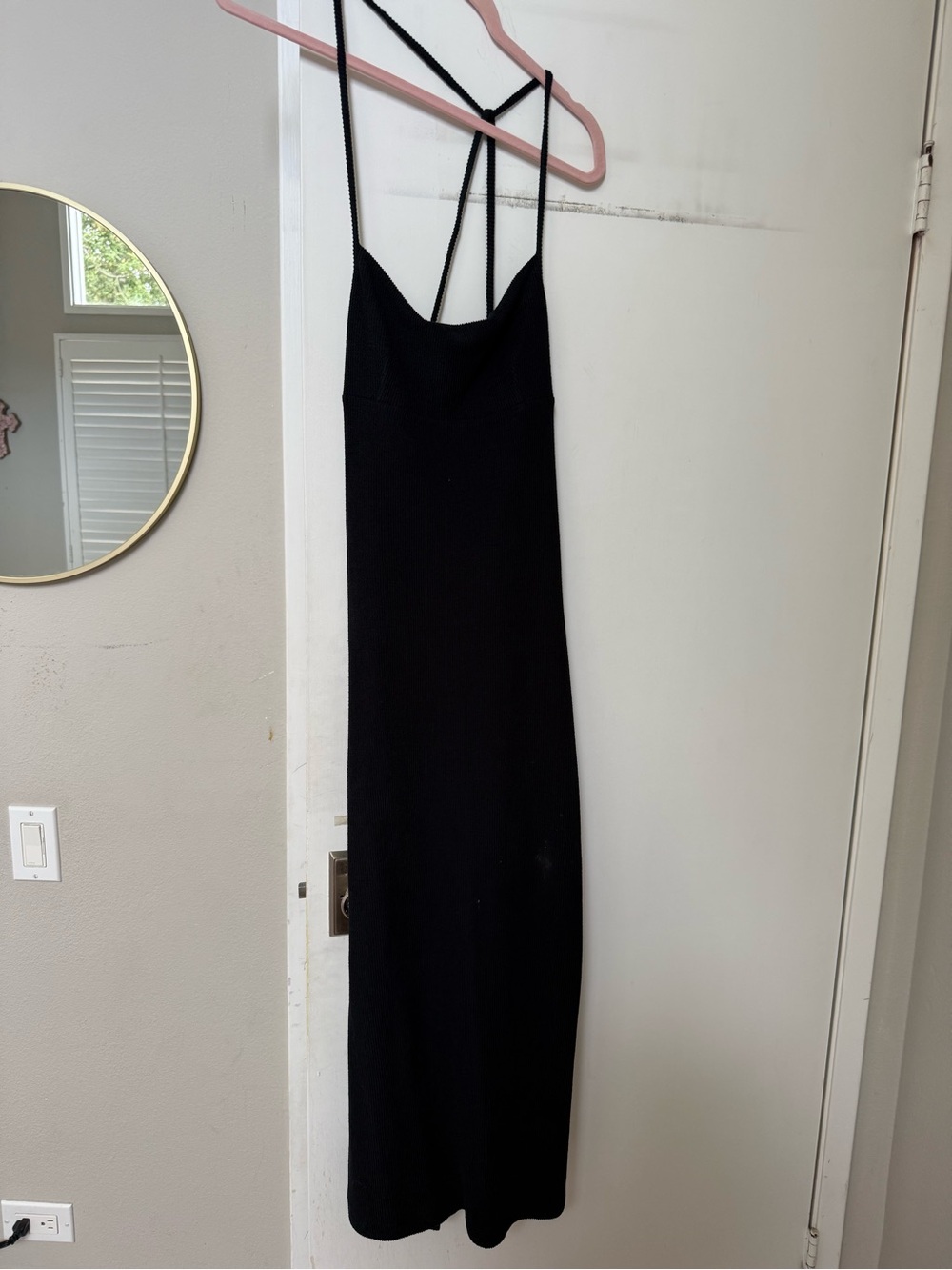 Elegant Black Maxi Slip Dress with Crisscross Straps